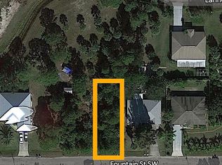 467 Fountain St SW, Palm Bay, FL 32908