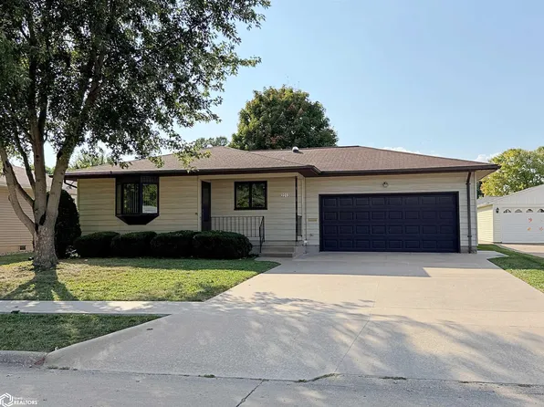 2213 Cherokee St, Burlington, IA 52601