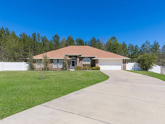 2nd image of 3086 Hidden Oaks Dr