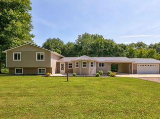 5701 Hanes Rd, Vassar, MI 48768