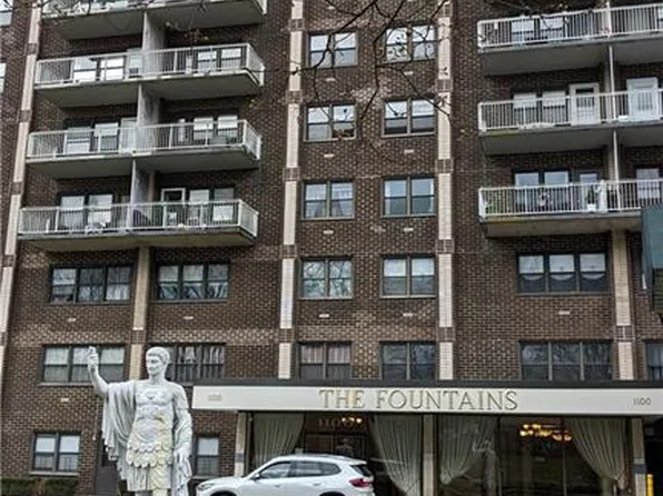 1100 Clove Rd APT 5K, Staten Island, NY 10301