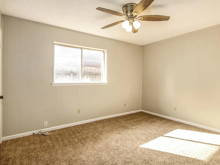 4305 Fairway St — Photo 18