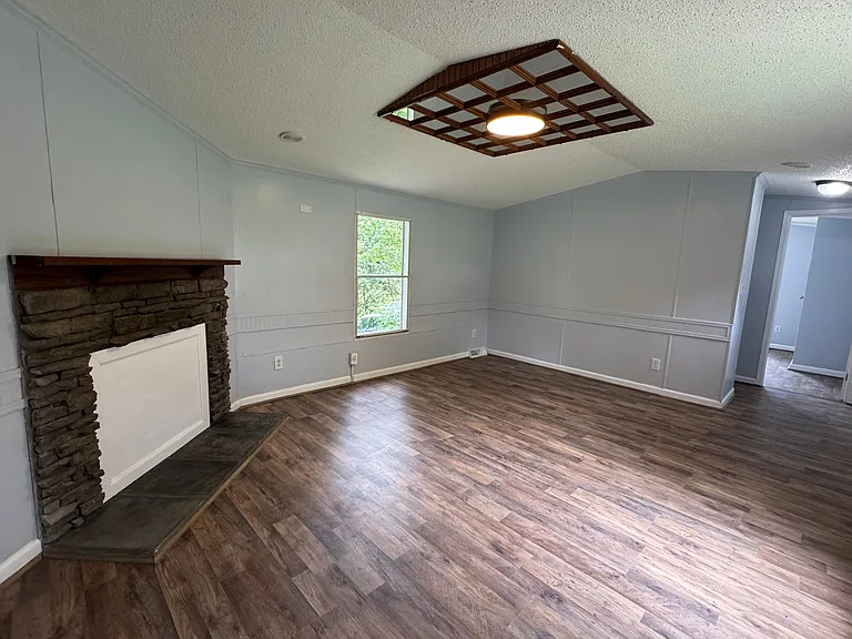48 Meadow Chase — Photo 15