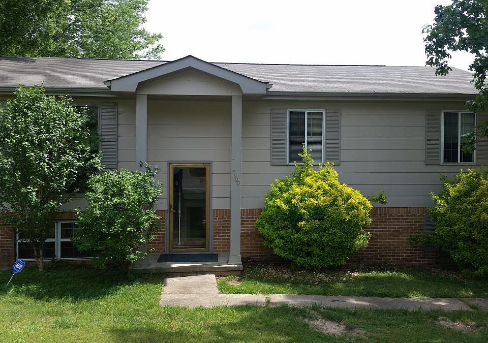 1st image of 5974 Congress Ln