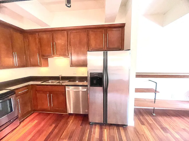 426 Granby St #2B — Photo 18
