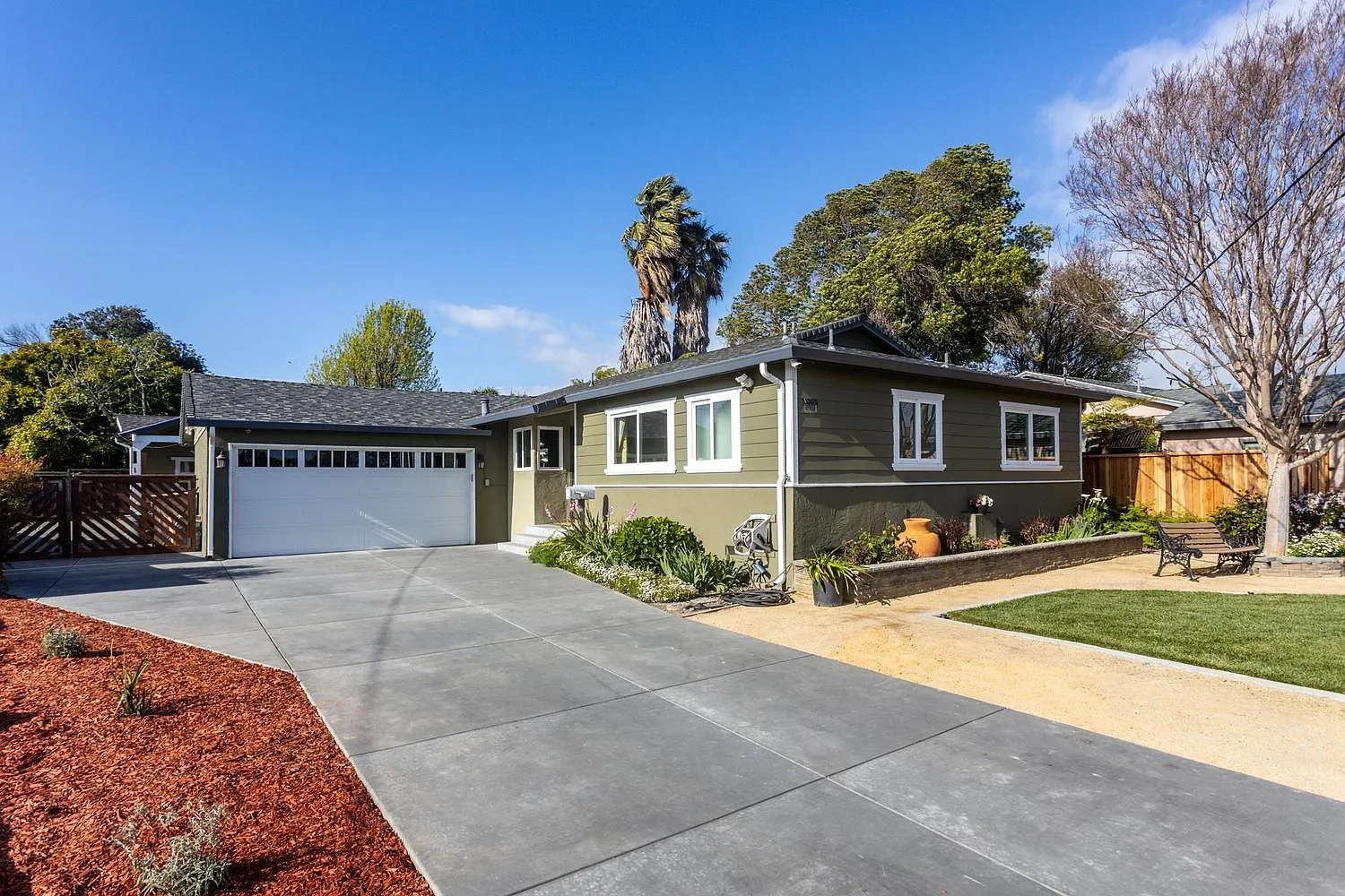 6551 Picardy Pl photo 1