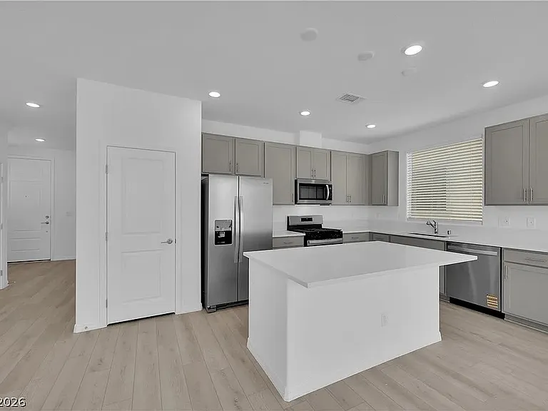 5925 Obsidian Sky Ave — Photo 7