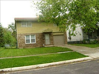 1st image of 715 Woodlawn Ave