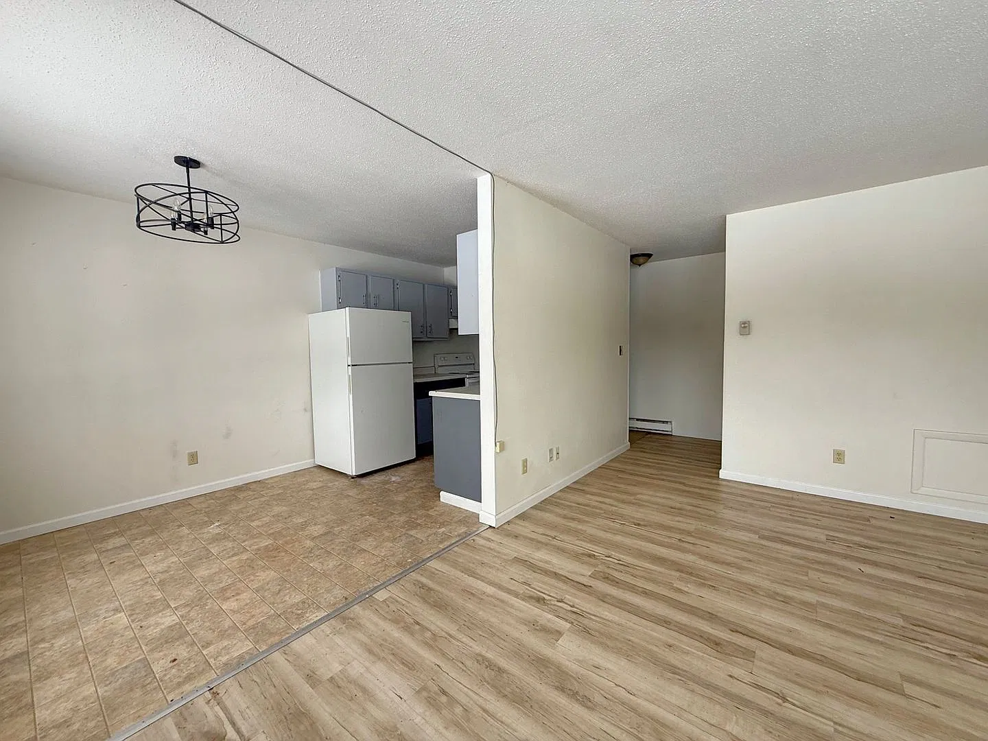 Eastown - 365-395 2nd Ave NE — Photo 3