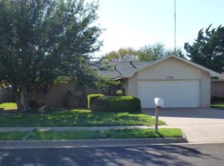 7704 Vernon Ave, Lubbock, TX 79423