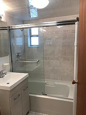 4th image of 189 Metropolitan Ave #2