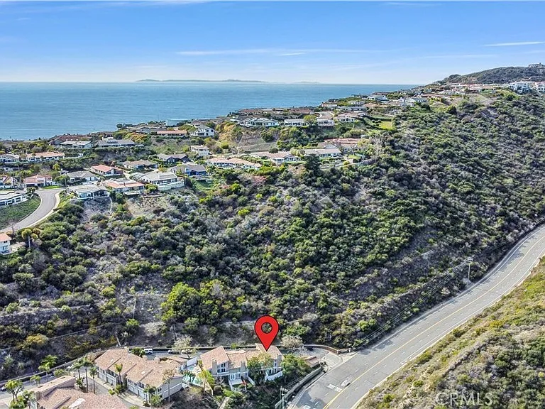 23351 Highcrest Rd — Photo 37
