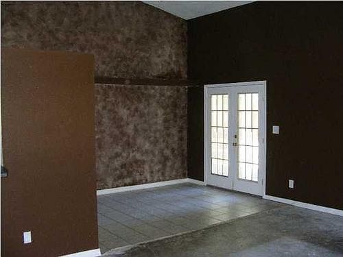 3rd image of 7132 Leisure St