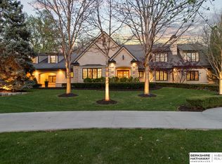 717 Hackberry Rd, Omaha, NE 68132