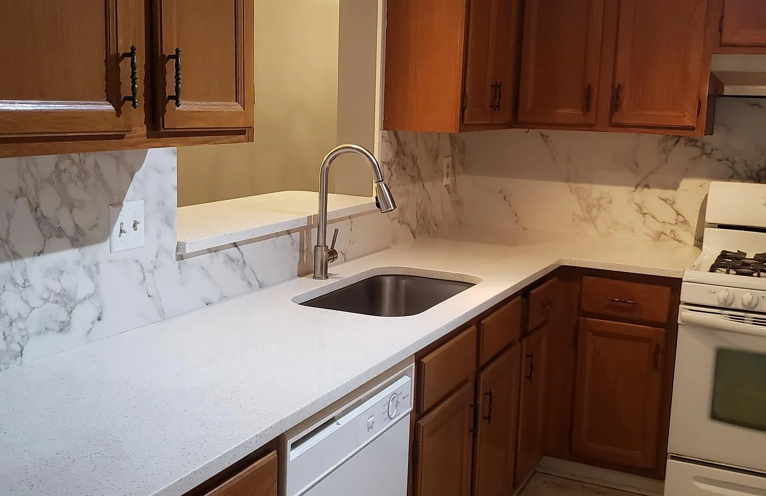 2 bed, 2.5 bath, 1184 sqft, $1,850 — Photo 4