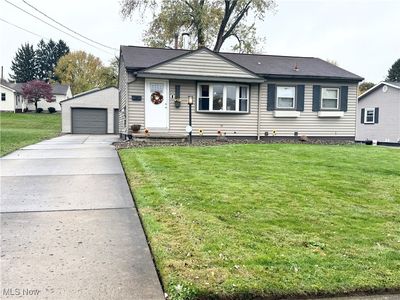 611 Moore St, Hubbard, OH, 44425