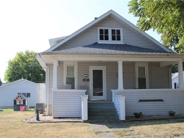714 W North 1st St, Shelbyville, IL 62565