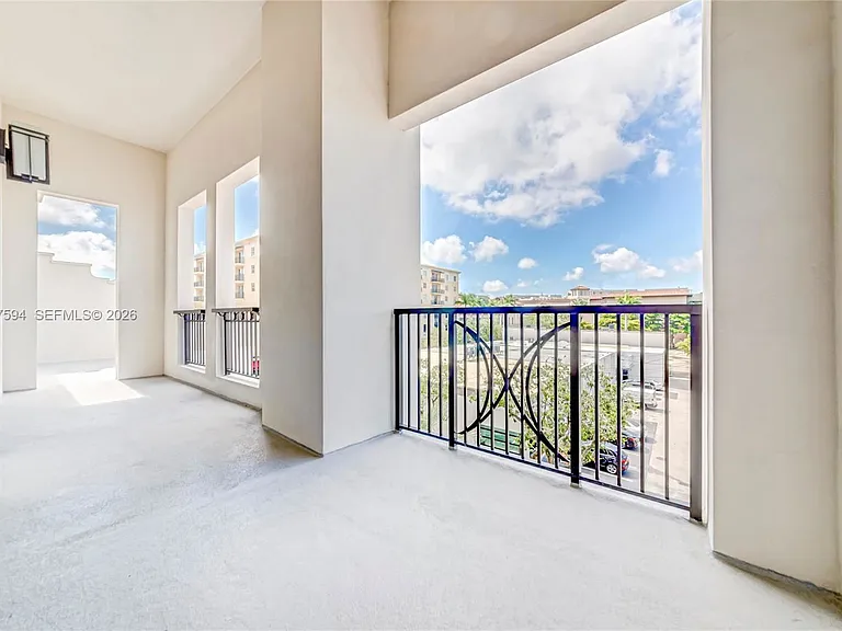 301 Altara Ave — Photo 13