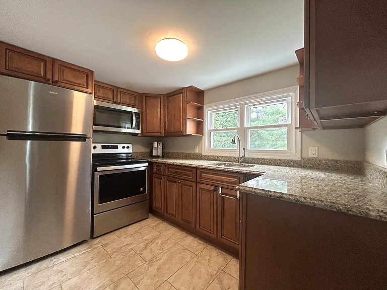 123 Copper Hill Rd #A — Photo 7