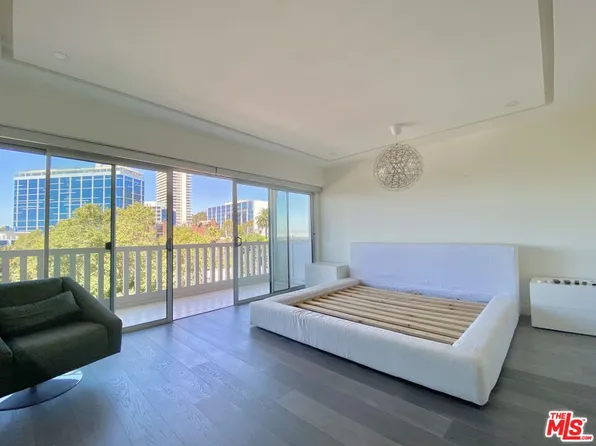 999 N Doheny Dr APT 612, West Hollywood, CA 90069