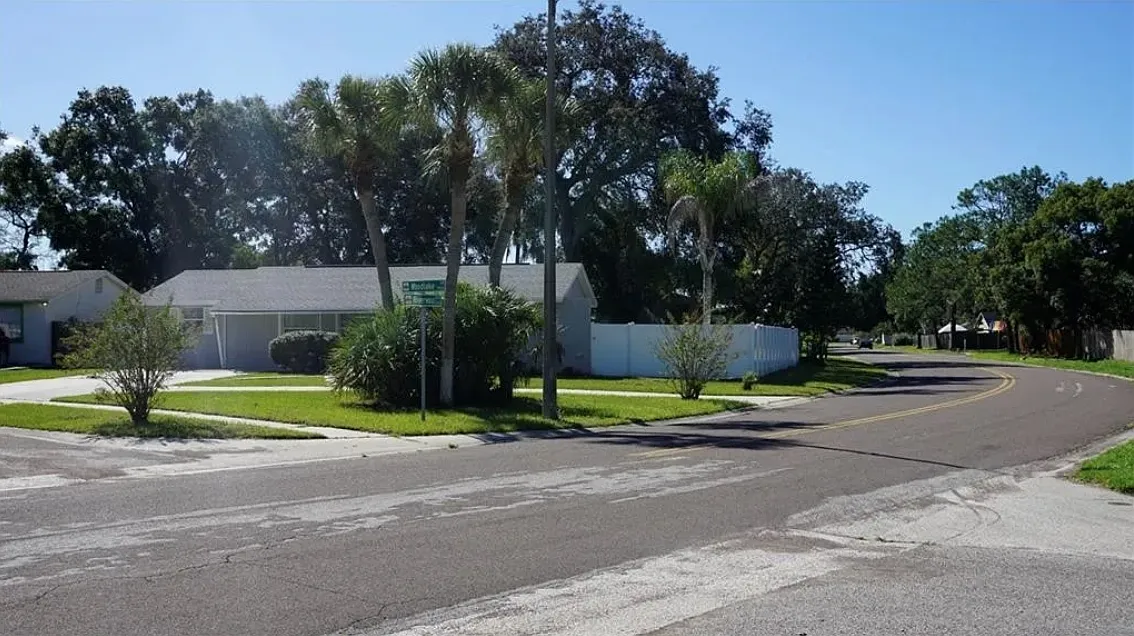 2 bed, 1450 sqft, $2,145 — Photo 1