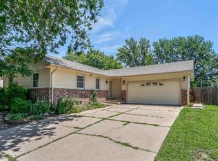 2034 S Lori Ln, Wichita, KS 67207
