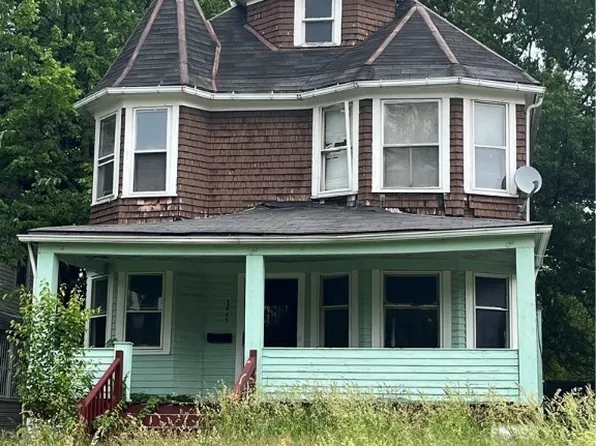 1845 Allandale Ave, East Cleveland, OH 44112