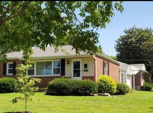 1212 E Linden Ave, Saint Louis, MO 63117