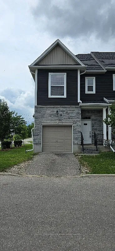 3 bed, $2,500 — Photo 3