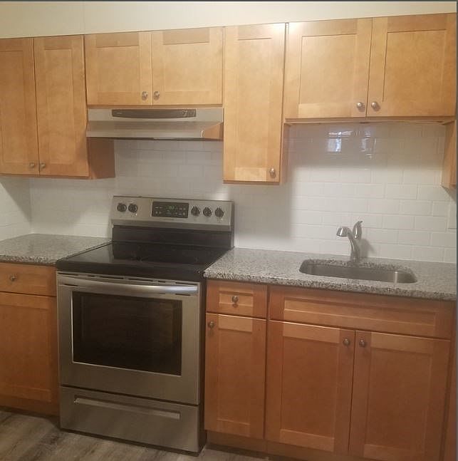 1st image of 54 Elmwood Park #1F