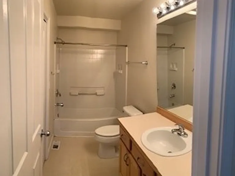 6133 Spruce Meadows Loop — Photo 10