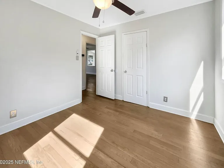 4610 Cedarwood Rd — Photo 11