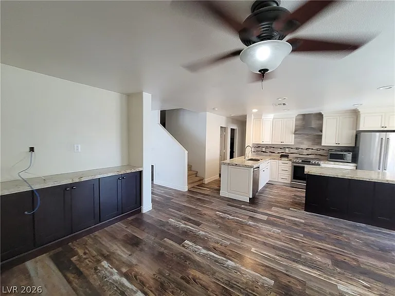 10799 Flame Vine Ct — Photo 67