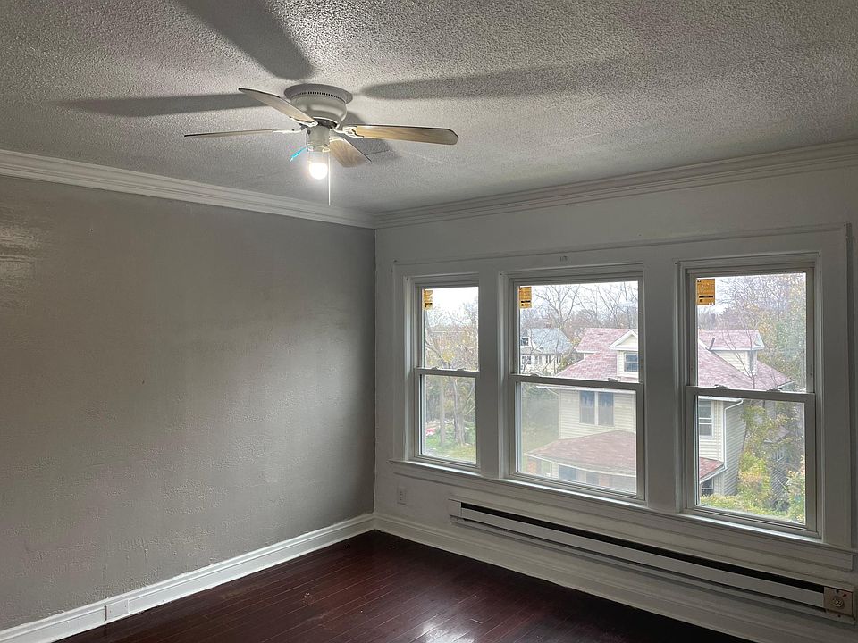 1st image of 1874 Marloes Ave #14
