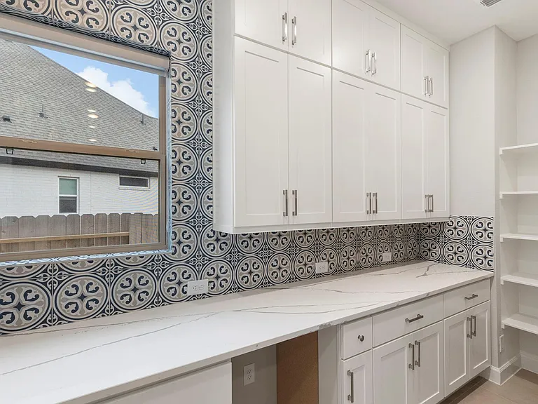 15834 Meadow Crk — Photo 8