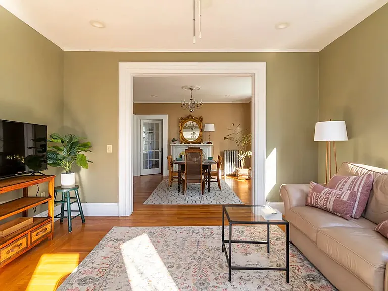 25 Hudson St #2 — Photo 3