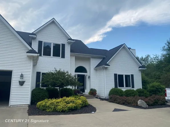 4703 N Thomas Rd, Freeland, MI 48623