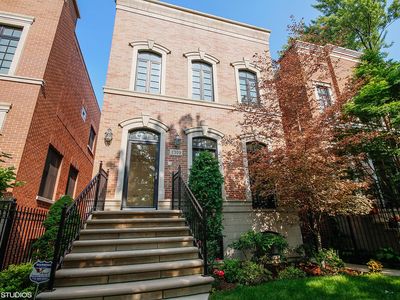 2309 N Rockwell St, Chicago, IL, 60647