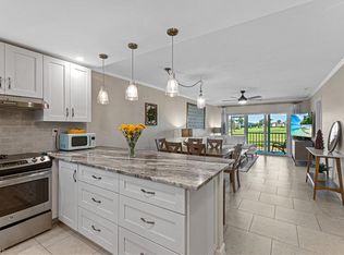 21 High Point Cir E APT 109, Naples, FL 34103
