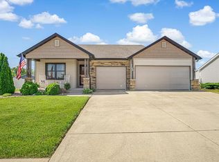 726 Pheasant Run, Waterloo, IL 62298