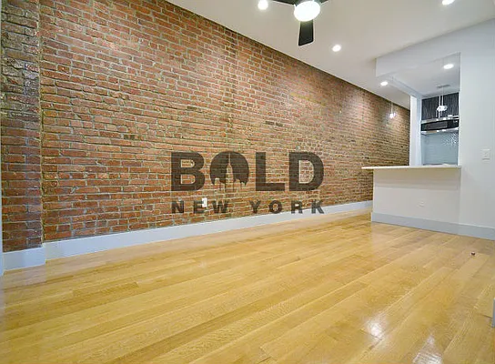 Rented by Bold New York | media 10
