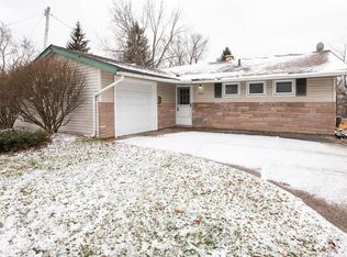 5832 Randy Rd, Bedford Heights, OH 44146