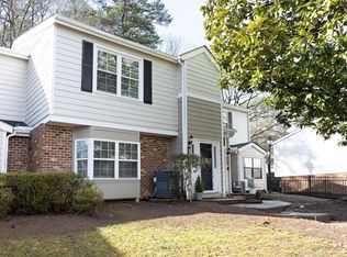 7736 Falcon Rest Cir, Raleigh, NC 27615