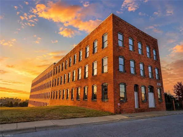 836 Oak St Ste 306, Winston Salem, NC 27101