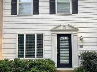 7482 S Germantown Sq, Germantown, TN 38138