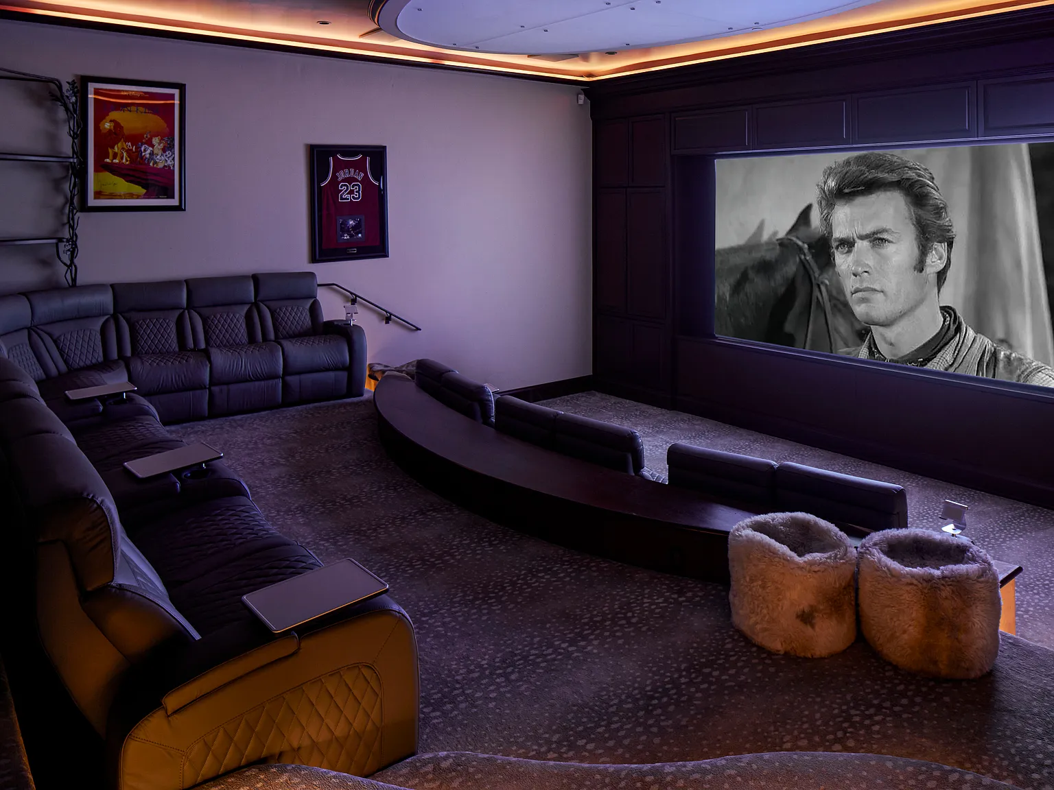 11 bed, 15000 sqft, $500,000 — Photo 4