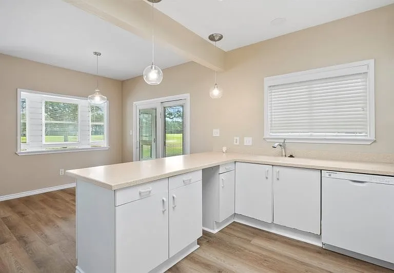 210 Oak St #1101 — Photo 18
