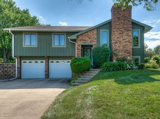 95 Briar Ridge Dr, Council Bluffs, IA 51503