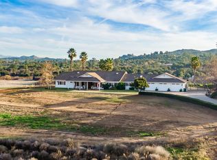 18155 Traylor Rd, Ramona, CA 92065