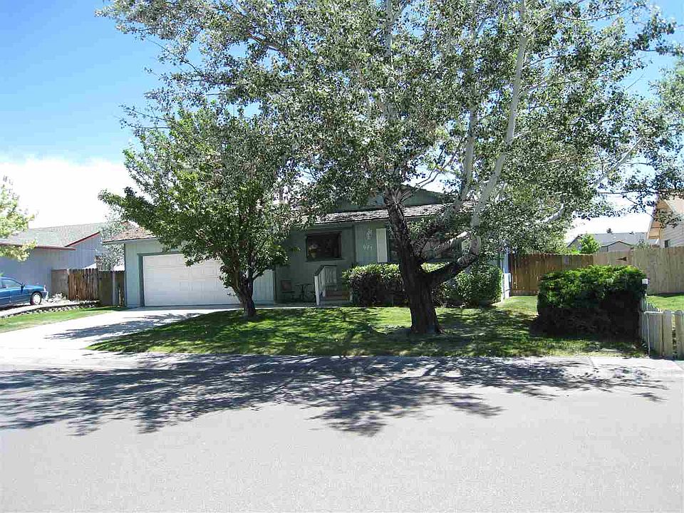 1st image of 687 Bowles Ln